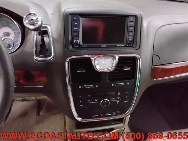 used 2014 Chrysler Town & Country car, priced at $1,995