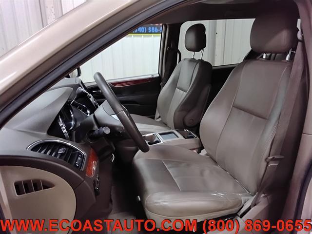 used 2014 Chrysler Town & Country car, priced at $1,995