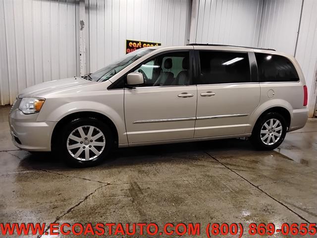 used 2014 Chrysler Town & Country car, priced at $1,995