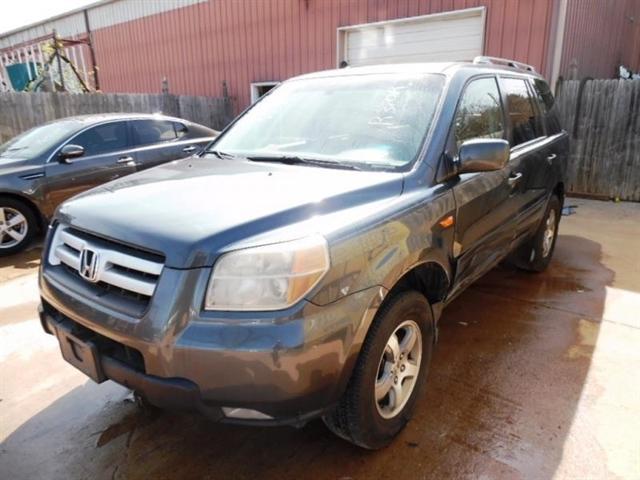 used 2006 Honda Pilot car, priced at $4,495