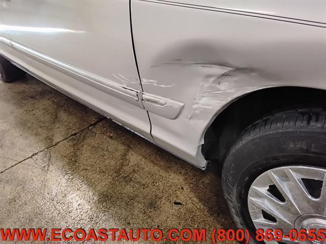 used 2008 Mercury Grand Marquis car, priced at $4,495