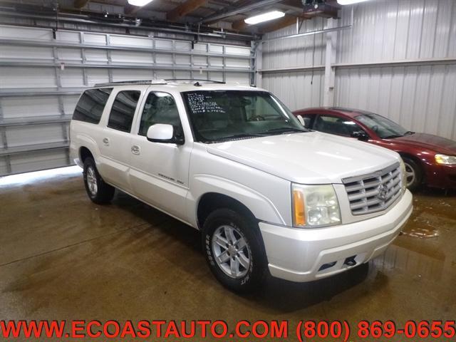 used 2003 Cadillac Escalade ESV car, priced at $3,495