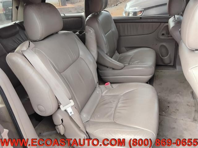 used 2005 Toyota Sienna car, priced at $2,795