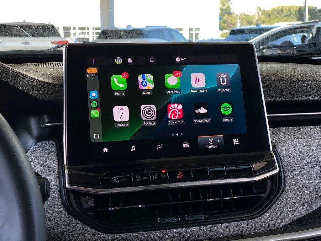 used 2022 Jeep Compass car, priced at $17,117