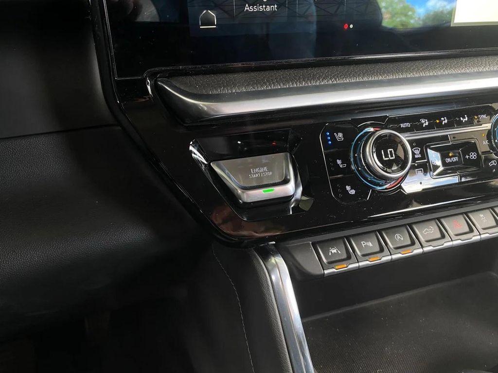 used 2022 GMC Sierra 1500 car, priced at $47,484