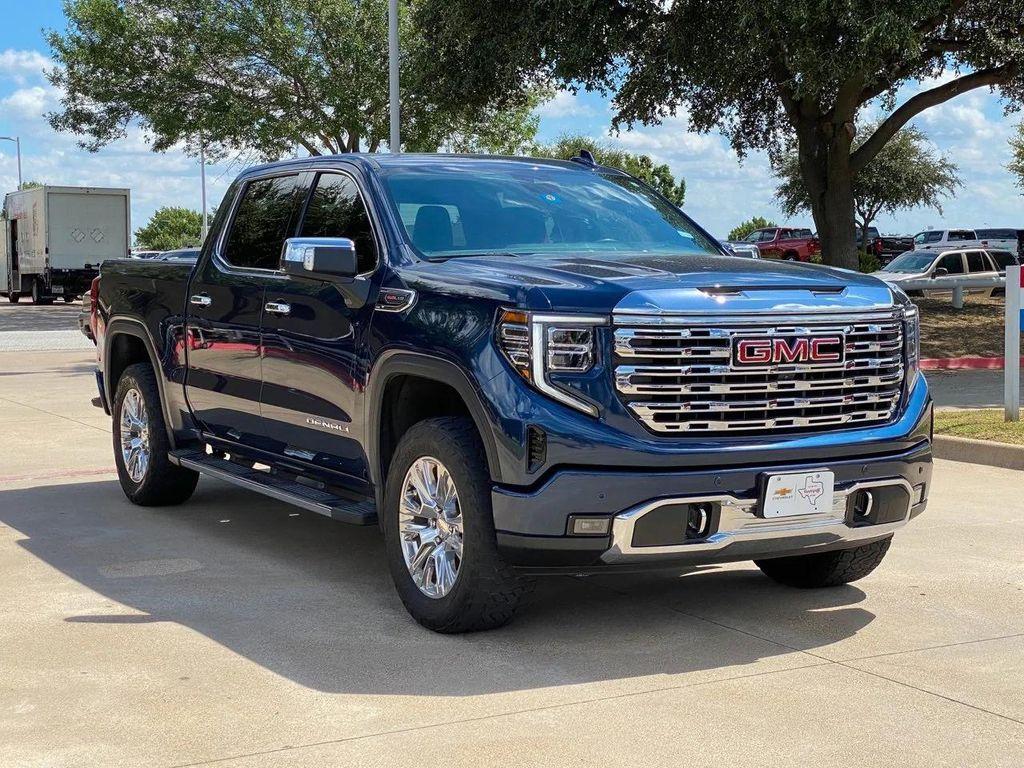 used 2022 GMC Sierra 1500 car, priced at $47,484