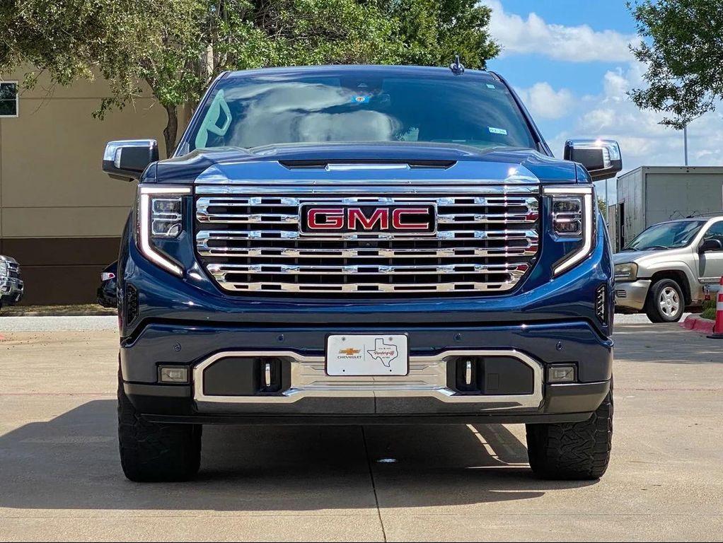used 2022 GMC Sierra 1500 car, priced at $47,484