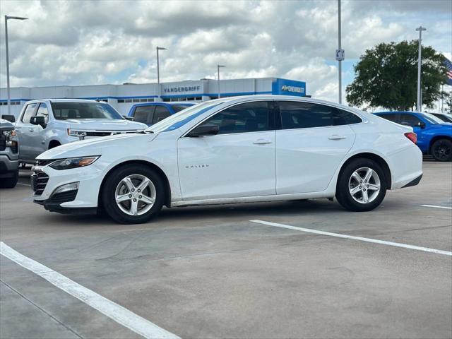 used 2022 Chevrolet Malibu car, priced at $18,998