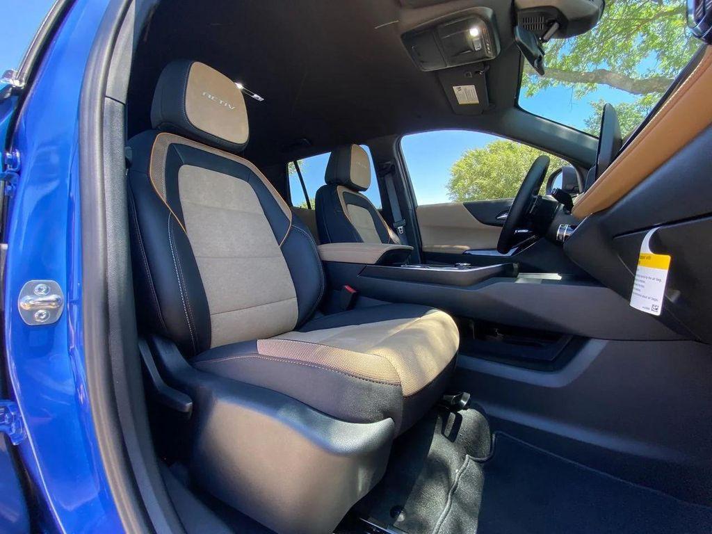 new 2026 Chevrolet Equinox car, priced at $34,395