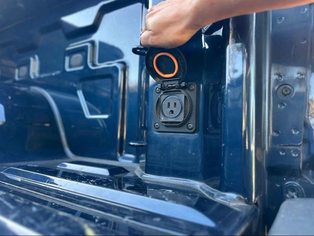 used 2023 Chevrolet Silverado 1500 car, priced at $33,596