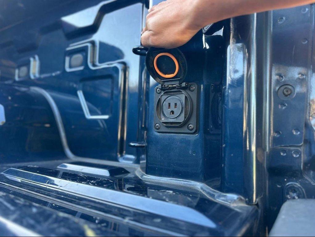 used 2023 Chevrolet Silverado 1500 car, priced at $32,068