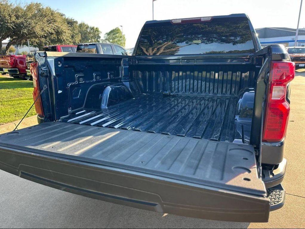 used 2023 Chevrolet Silverado 1500 car, priced at $32,068