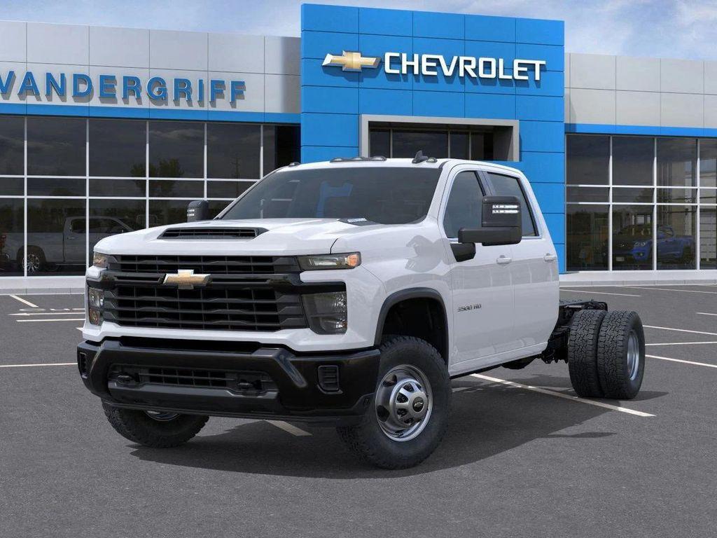 new 2025 Chevrolet Silverado 3500 car, priced at $50,768