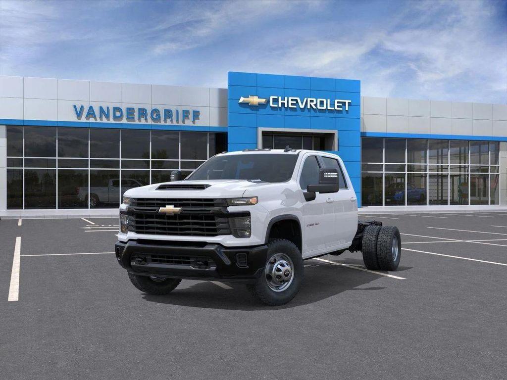 new 2025 Chevrolet Silverado 3500 car, priced at $50,768