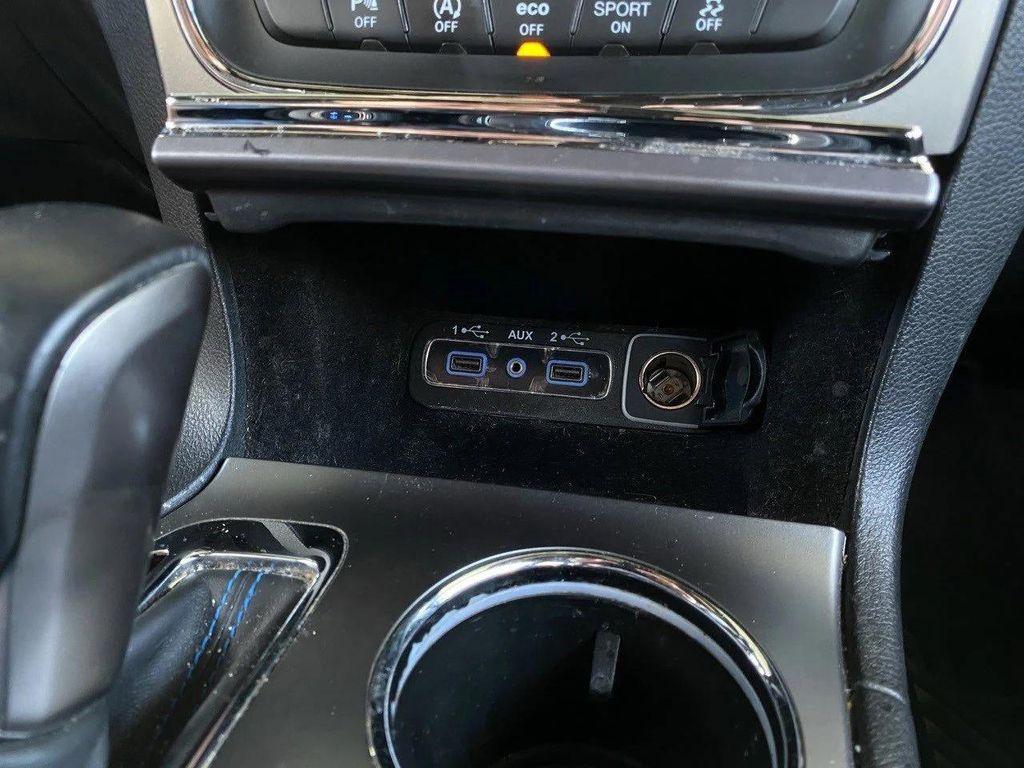 used 2018 Jeep Grand Cherokee car, priced at $17,982