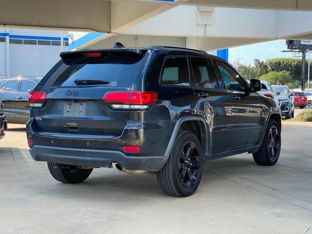 used 2018 Jeep Grand Cherokee car, priced at $17,982