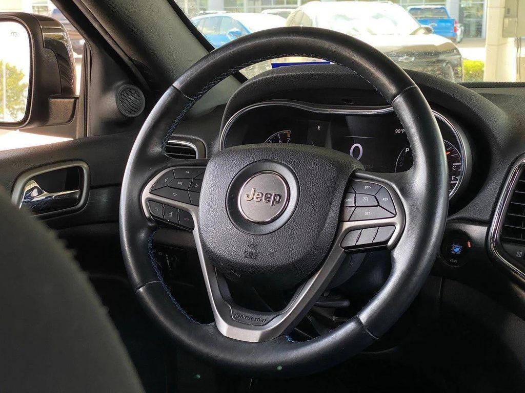 used 2018 Jeep Grand Cherokee car, priced at $17,982