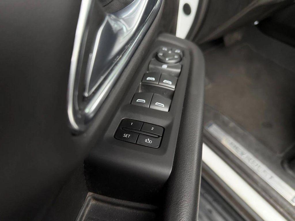 used 2024 Chevrolet Suburban car, priced at $50,159