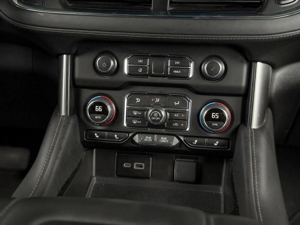 used 2024 Chevrolet Suburban car, priced at $50,159