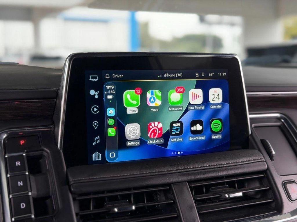 used 2024 Chevrolet Suburban car, priced at $50,159