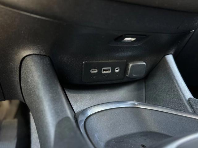 used 2020 Chevrolet Malibu car, priced at $15,859