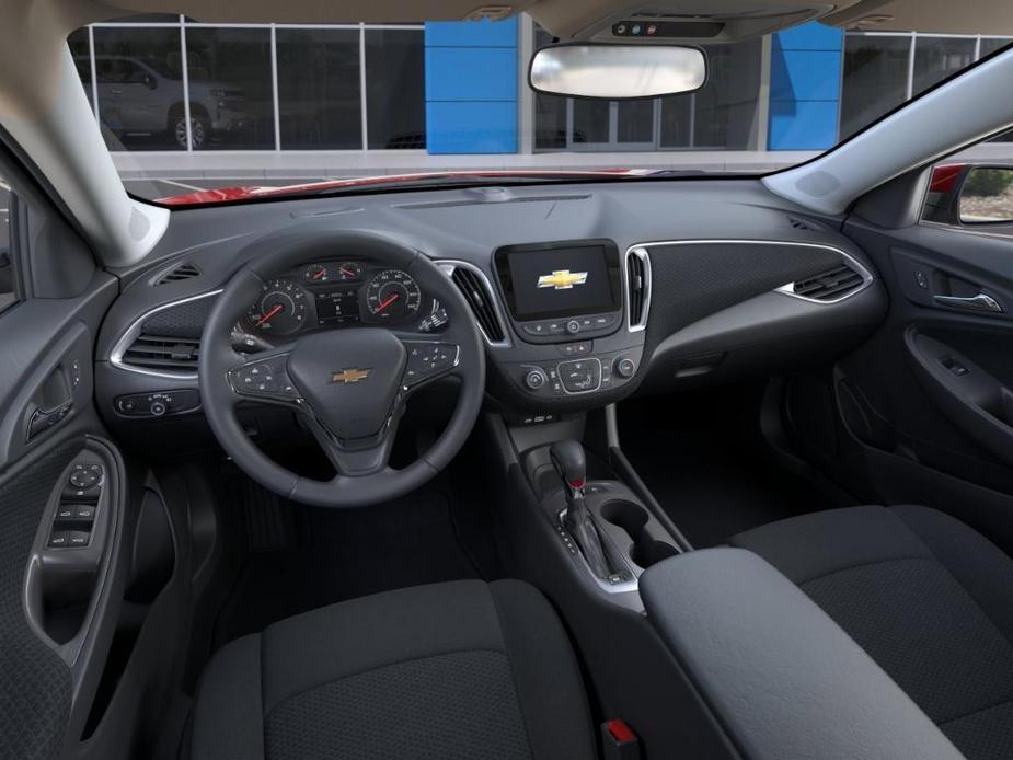 new 2024 Chevrolet Malibu car, priced at $21,840