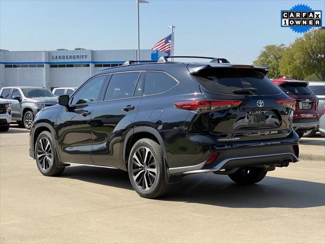 used 2021 Toyota Highlander car, priced at $30,598