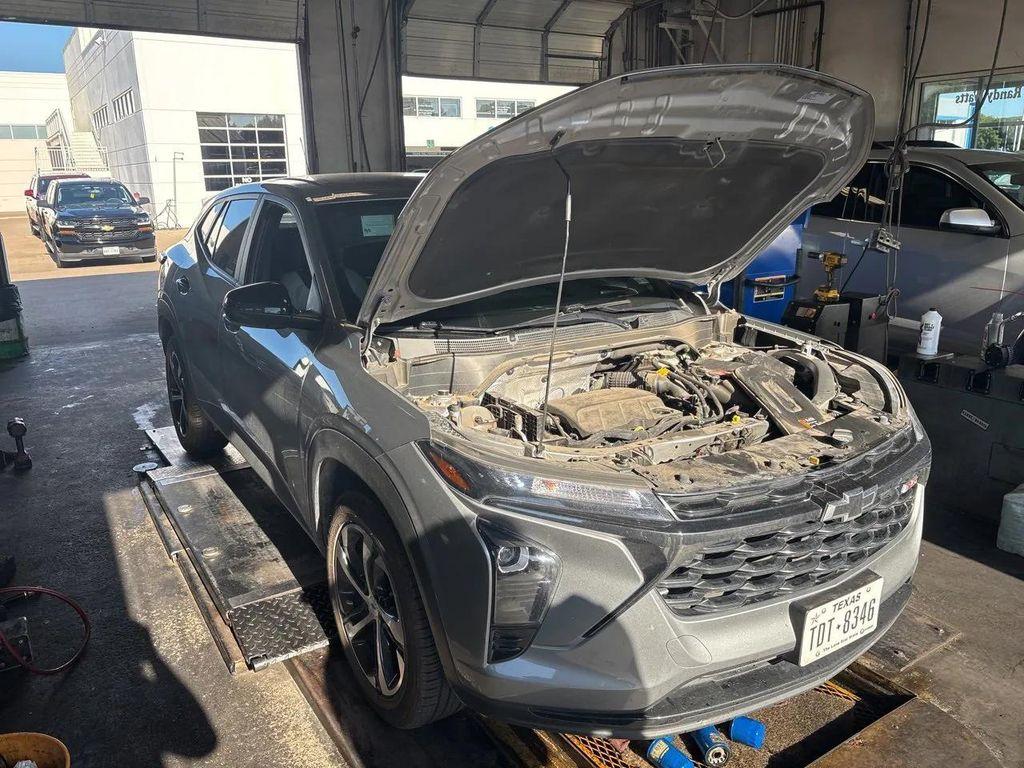 used 2024 Chevrolet Trax car, priced at $21,939