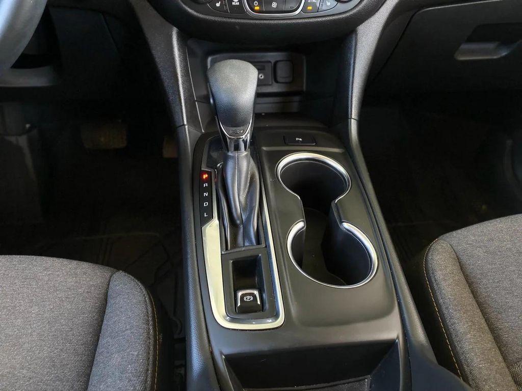 used 2024 Chevrolet Equinox car, priced at $21,896
