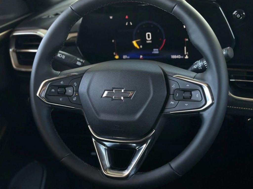 used 2024 Chevrolet TrailBlazer car, priced at $25,136