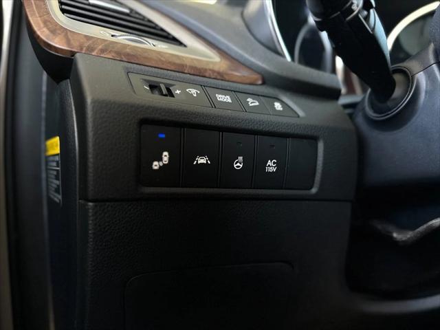 used 2019 Hyundai Santa Fe XL car, priced at $22,998