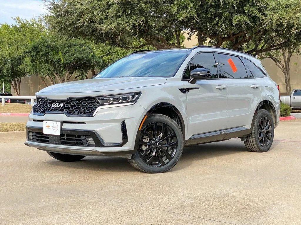used 2023 Kia Sorento car, priced at $30,566