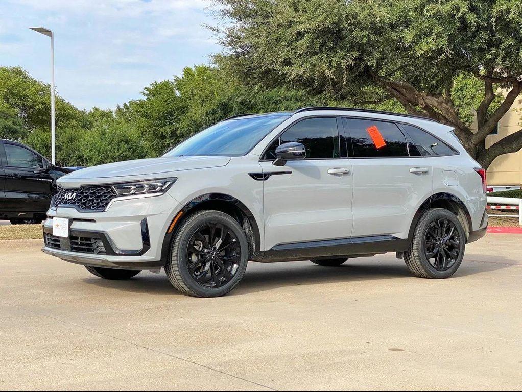 used 2023 Kia Sorento car, priced at $30,566