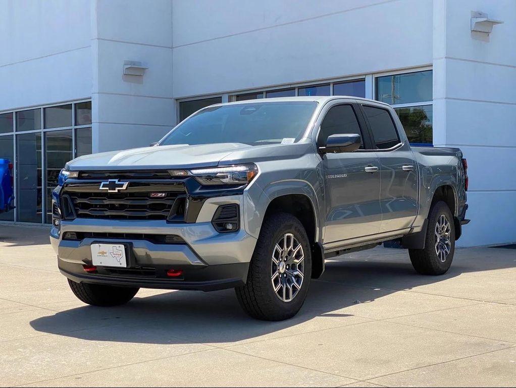 new 2025 Chevrolet Colorado car, priced at $38,870