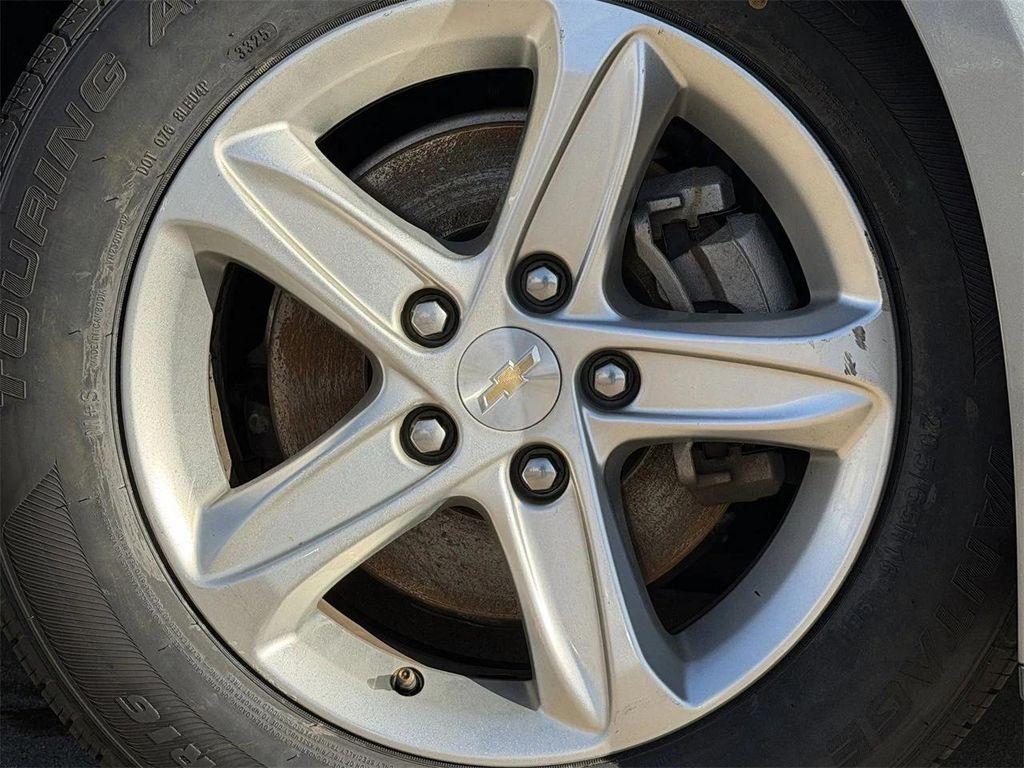 used 2023 Chevrolet Malibu car, priced at $13,995