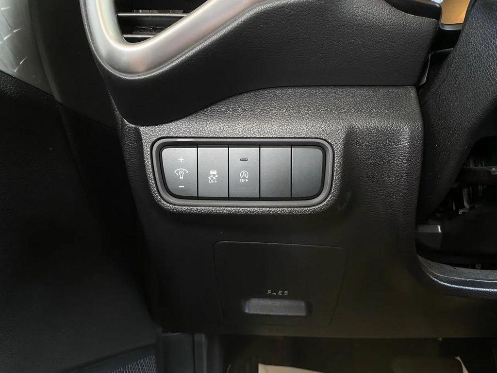 used 2024 Kia Soul car, priced at $16,258