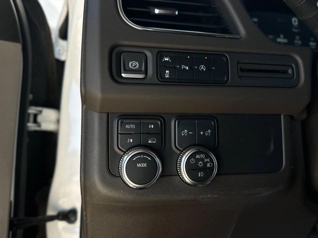 used 2023 GMC Yukon XL car, priced at $48,339