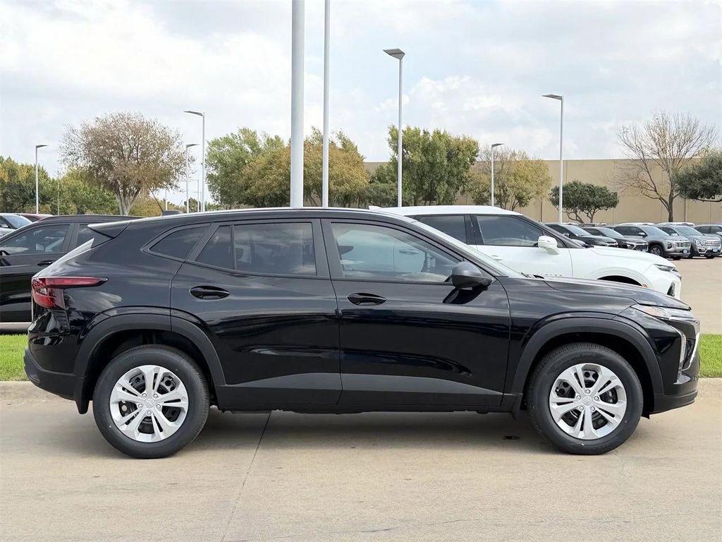 new 2026 Chevrolet Trax car, priced at $23,065