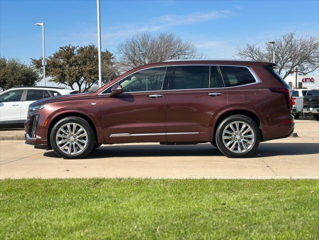 used 2022 Cadillac XT6 car, priced at $33,500