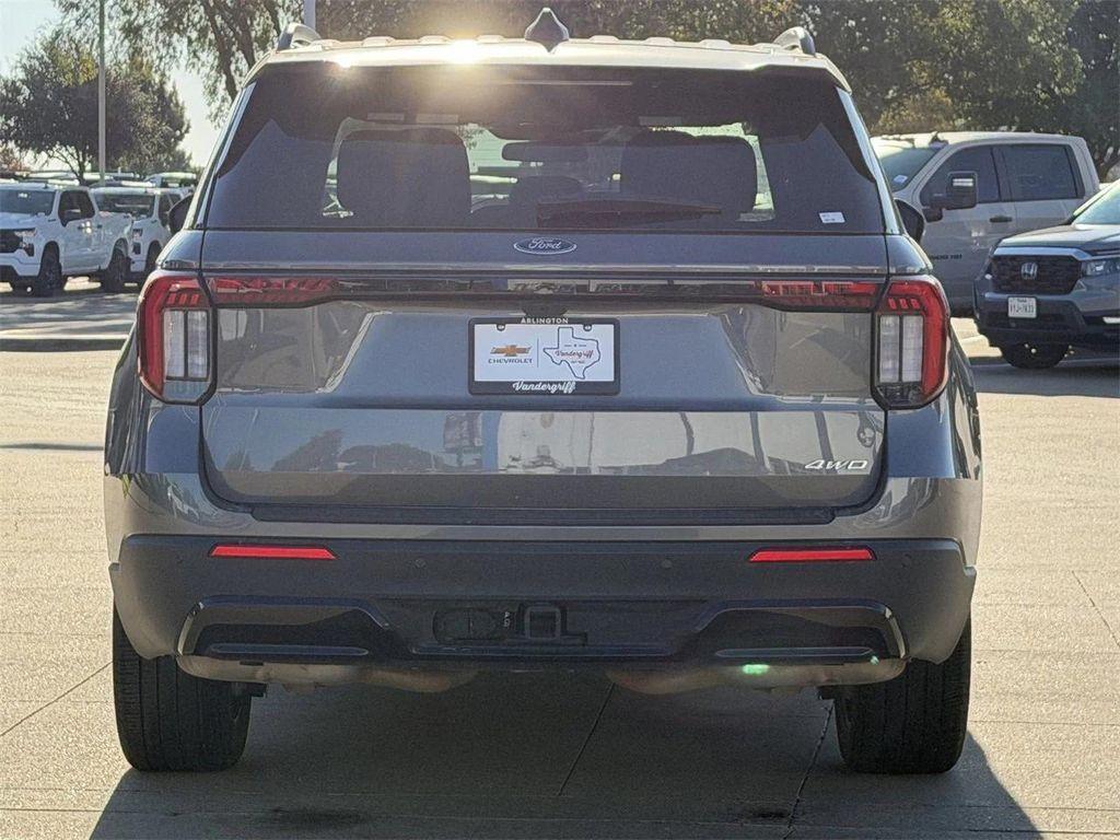 used 2025 Ford Explorer car, priced at $39,962