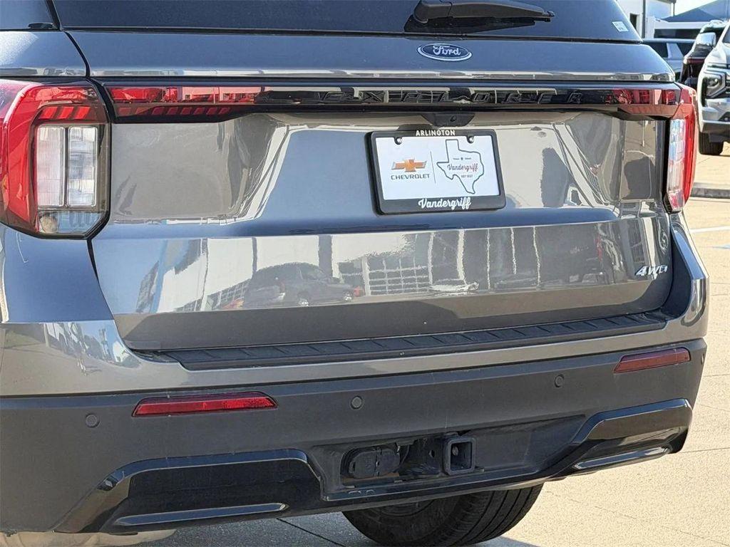 used 2025 Ford Explorer car, priced at $39,962