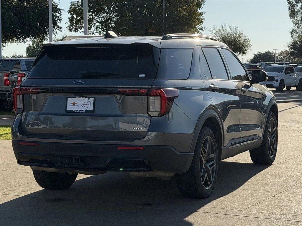 used 2025 Ford Explorer car, priced at $39,962