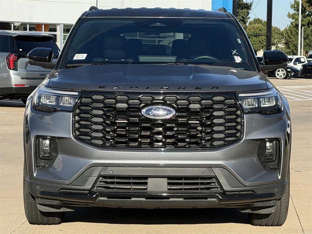 used 2025 Ford Explorer car, priced at $39,962