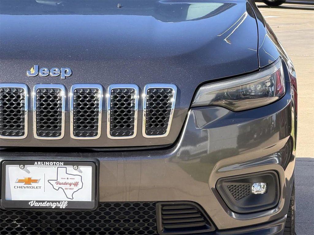 used 2019 Jeep Cherokee car, priced at $13,743