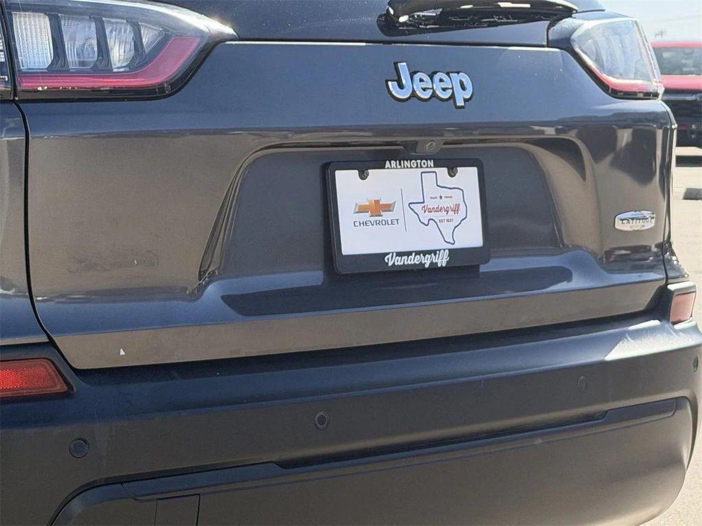 used 2019 Jeep Cherokee car, priced at $13,743