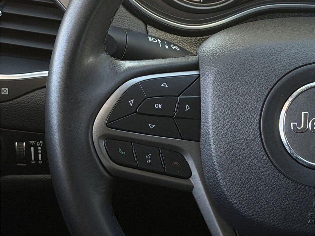 used 2019 Jeep Cherokee car, priced at $13,743