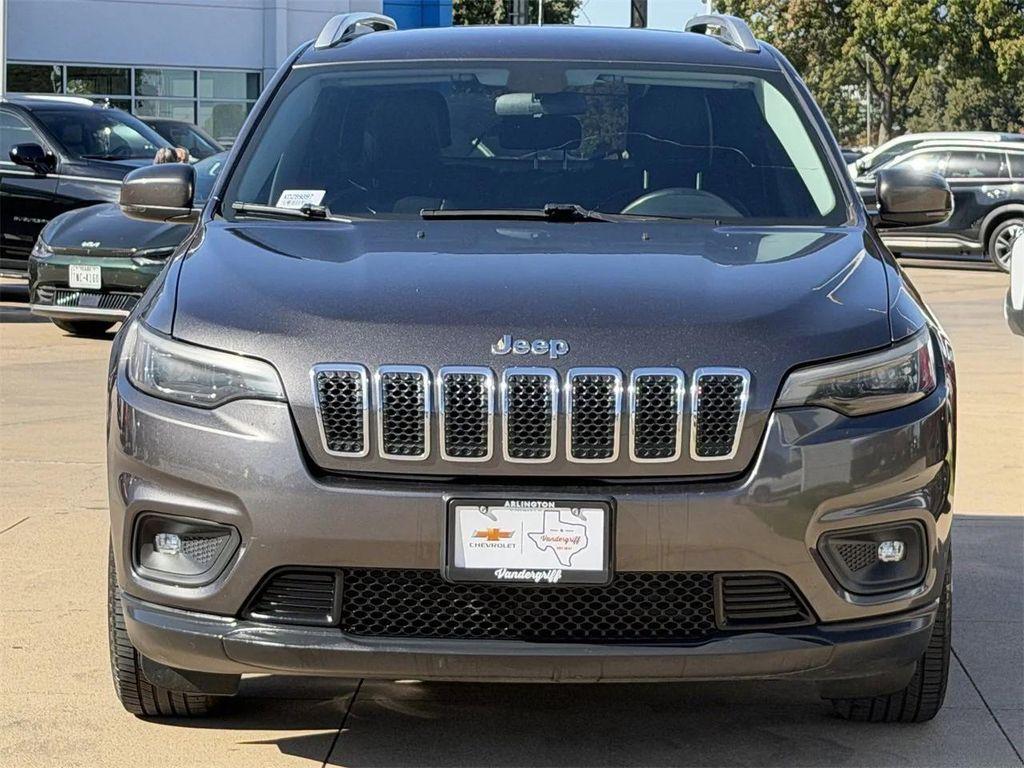 used 2019 Jeep Cherokee car, priced at $13,743