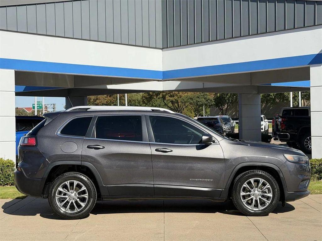 used 2019 Jeep Cherokee car, priced at $13,743