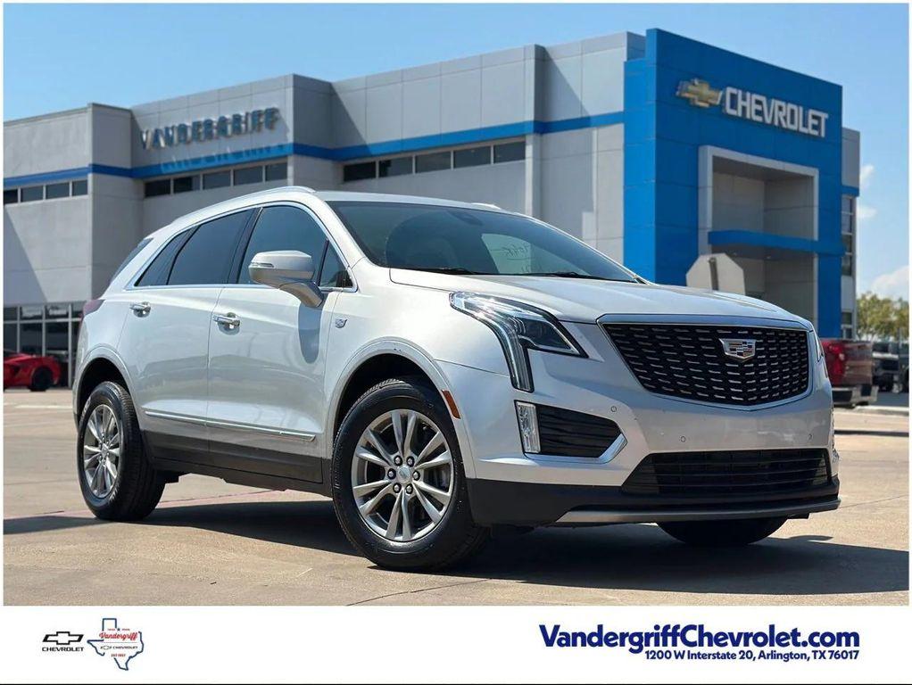 used 2020 Cadillac XT5 car, priced at $16,999