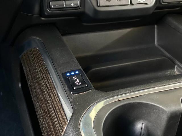 used 2020 Chevrolet Silverado 2500 car, priced at $38,998